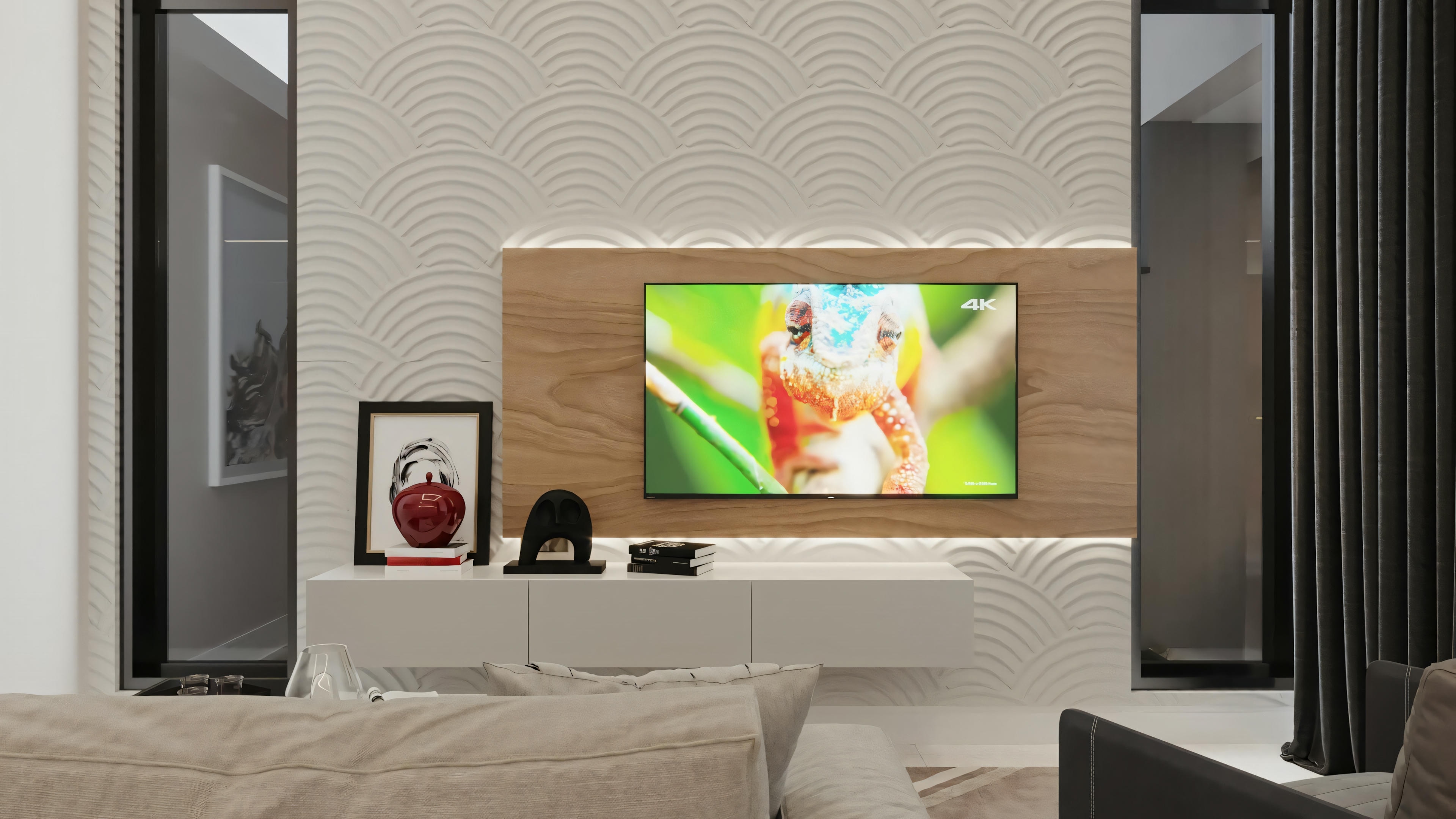 Una sala de estar con sofá, mesa de centro y pintura abstracta en la pared.