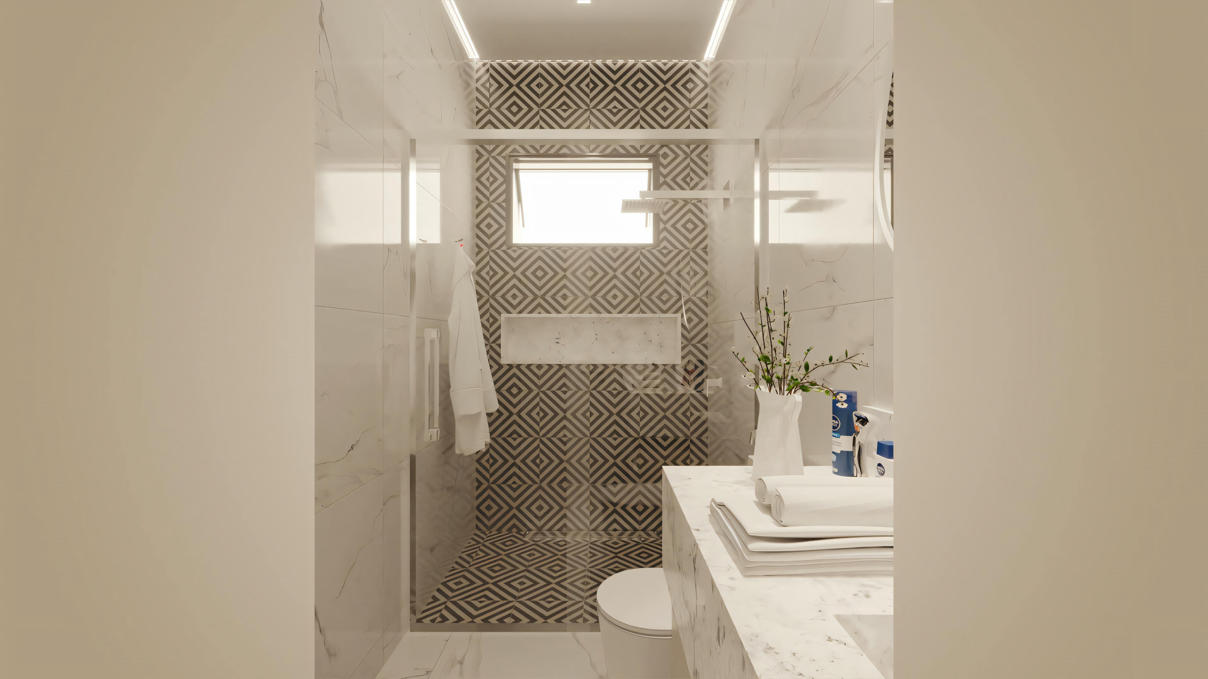 Baño con inodoro, área de ducha parcialmente oscurecida por una cortina y un toallero con toallas colgadas.