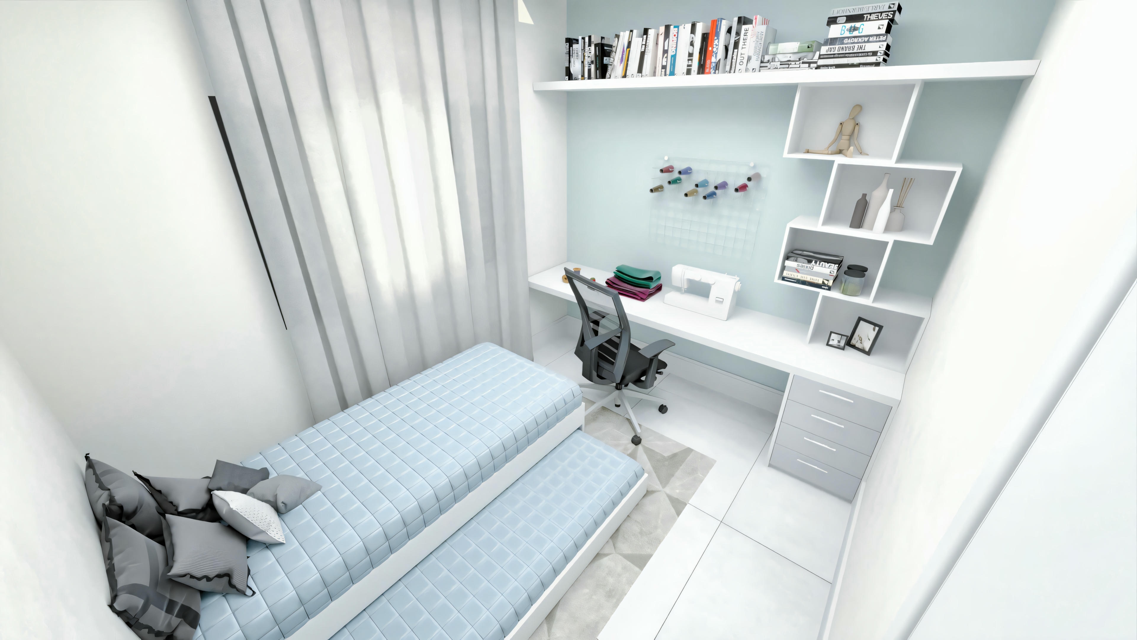 Un dormitorio moderno con cama de rayas azules, escritorio con silla de oficina y estantes encima del escritorio.