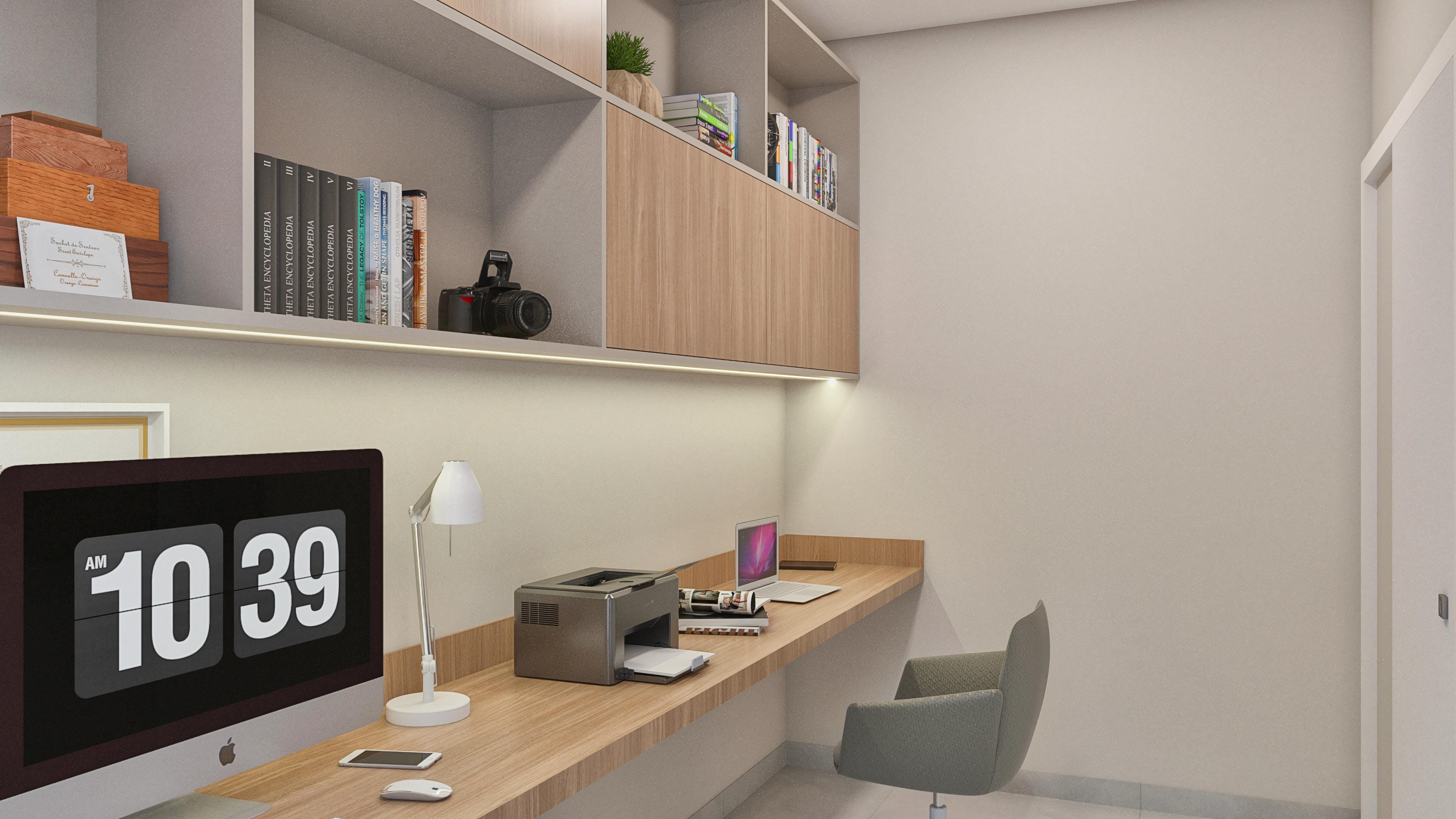 Espaço de home office com prateleiras em madeira, bancada funcional e iluminação embutida. Design moderno para conforto e produtividade.