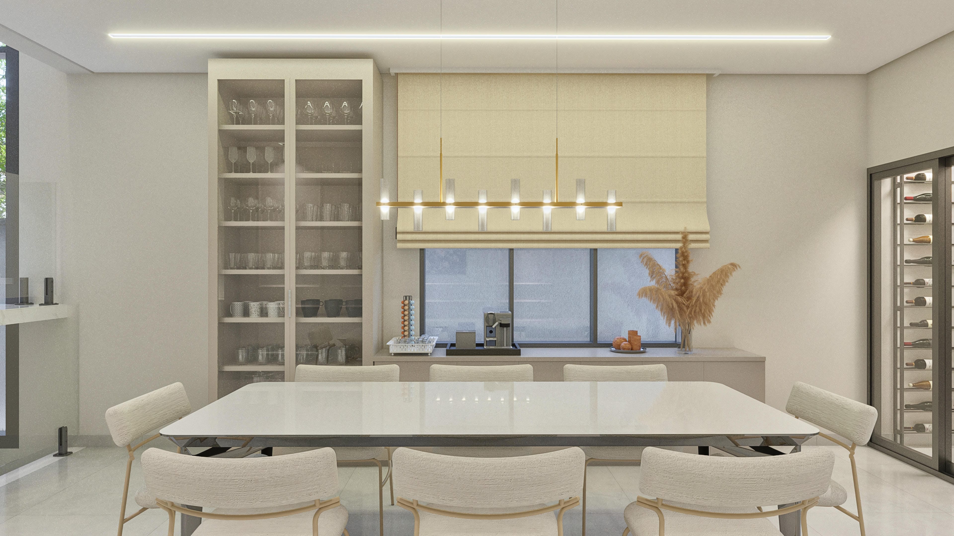 Interior de sala de jantar elegante com mesa ampla, cadeiras estofadas, cristaleira e adega climatizada, decorada com iluminação sofisticada.