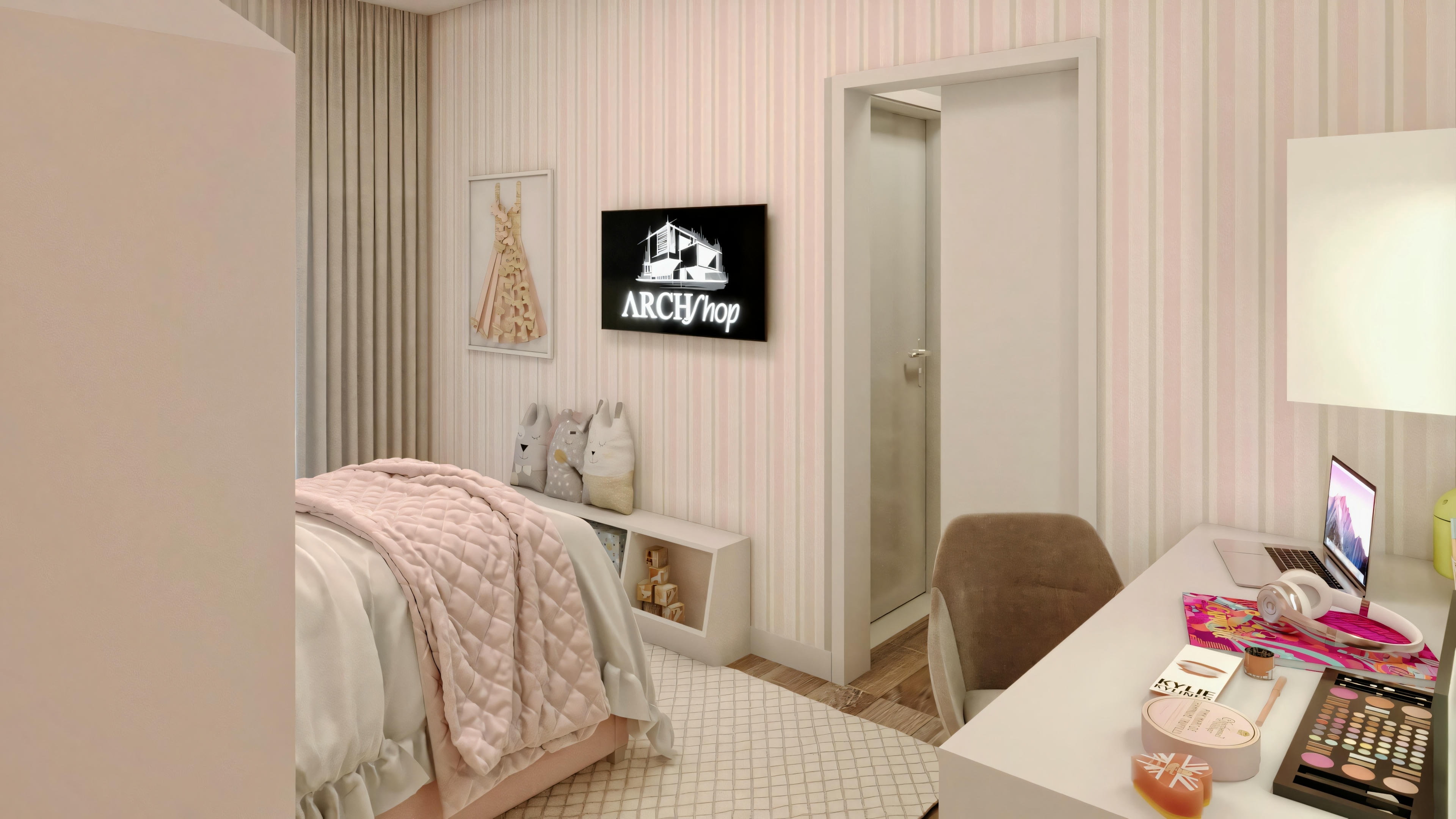 Um quarto com cama coberta por roupa de cama rosa e branca, uma mesa de cabeceira com um abajur e livros ou revistas, e uma TV de tela plana montada na parede.