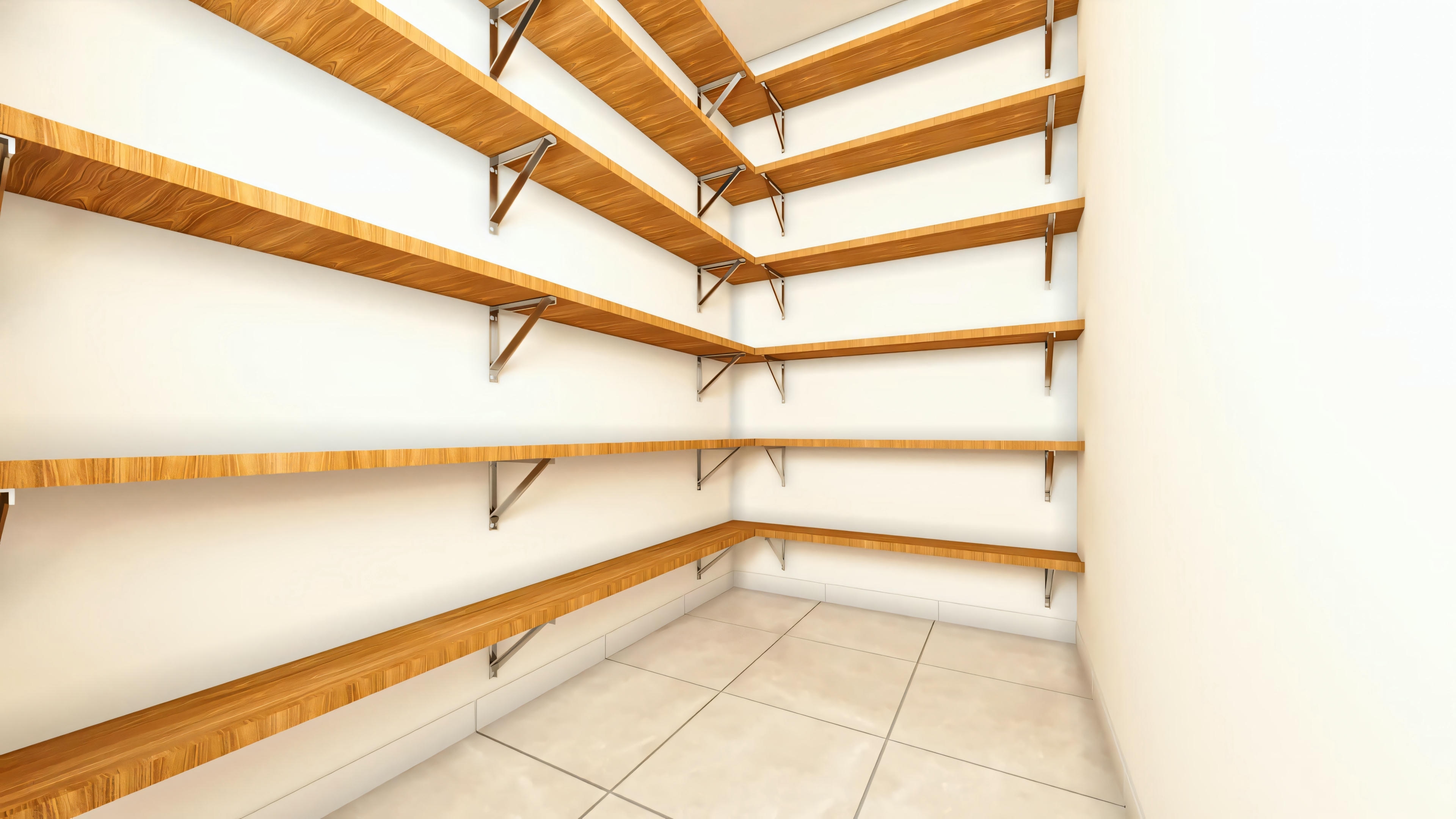 Despensa o área de servicio con sistema de estantes en madera natural fijadas por soportes metálicos en la pared, optimizando espacio vertical en este proyecto de casa moderna.