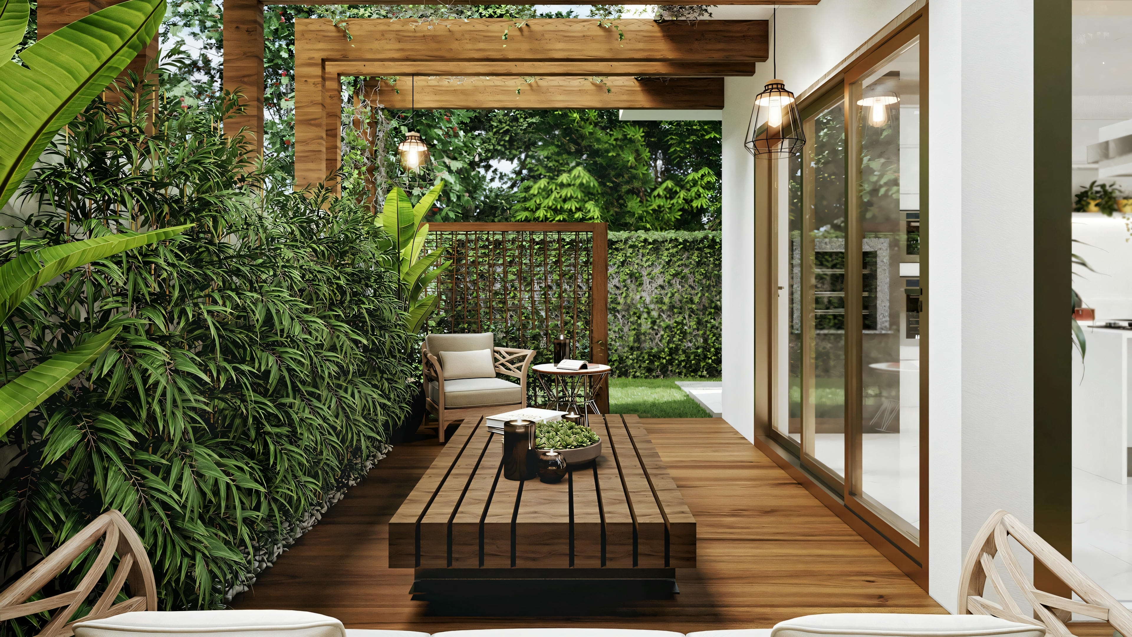 Uma área externa com deck de madeira e pérgola, mobiliada com móveis de jardim.