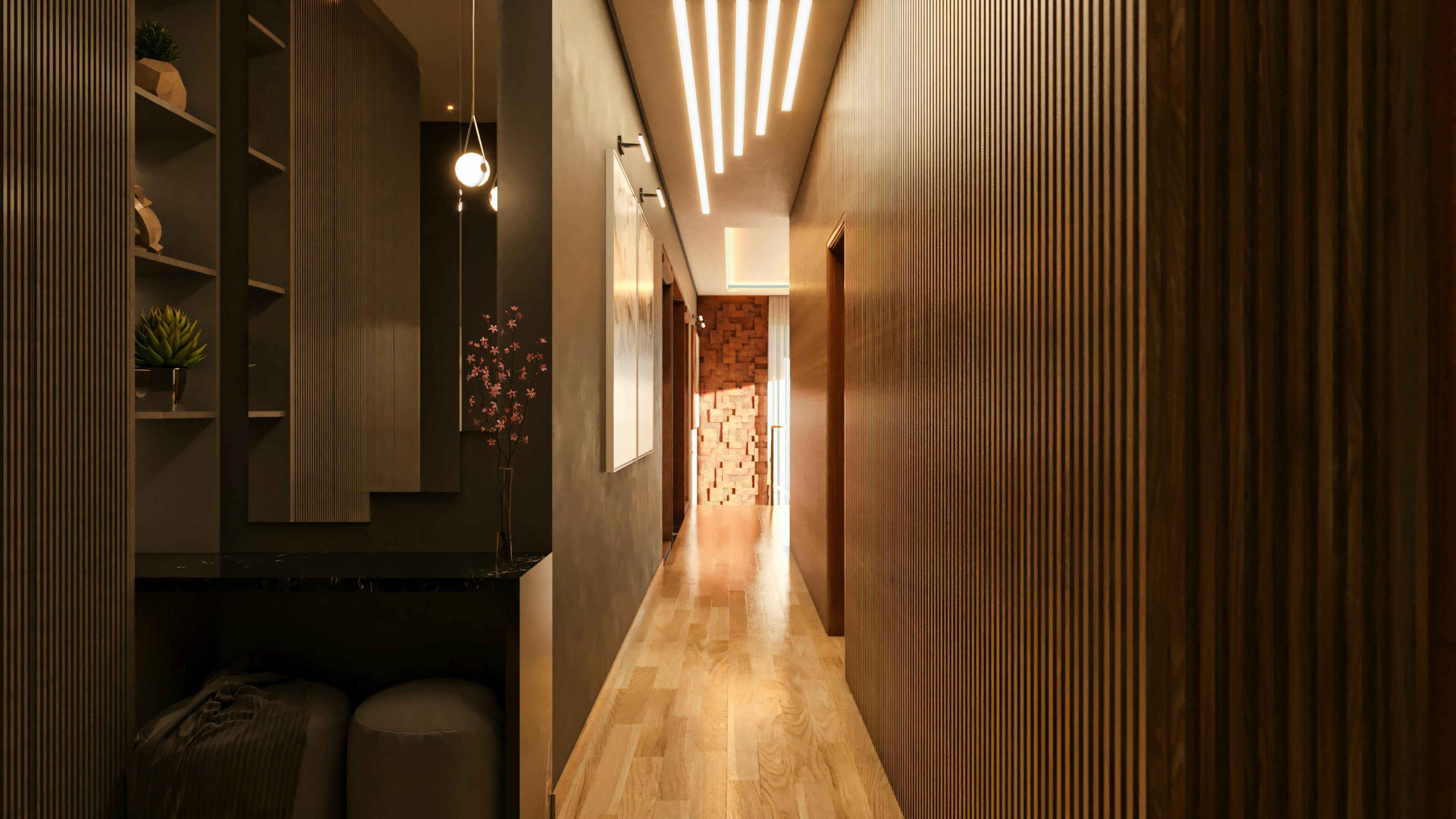 Corredor de uma casa de luxo com piso de madeira clara, uma parede revestida com painel de madeira ripada, e teto com um design de iluminação linear em LED. Ao lado, um aparador escuro com prateleiras e iluminação focal.