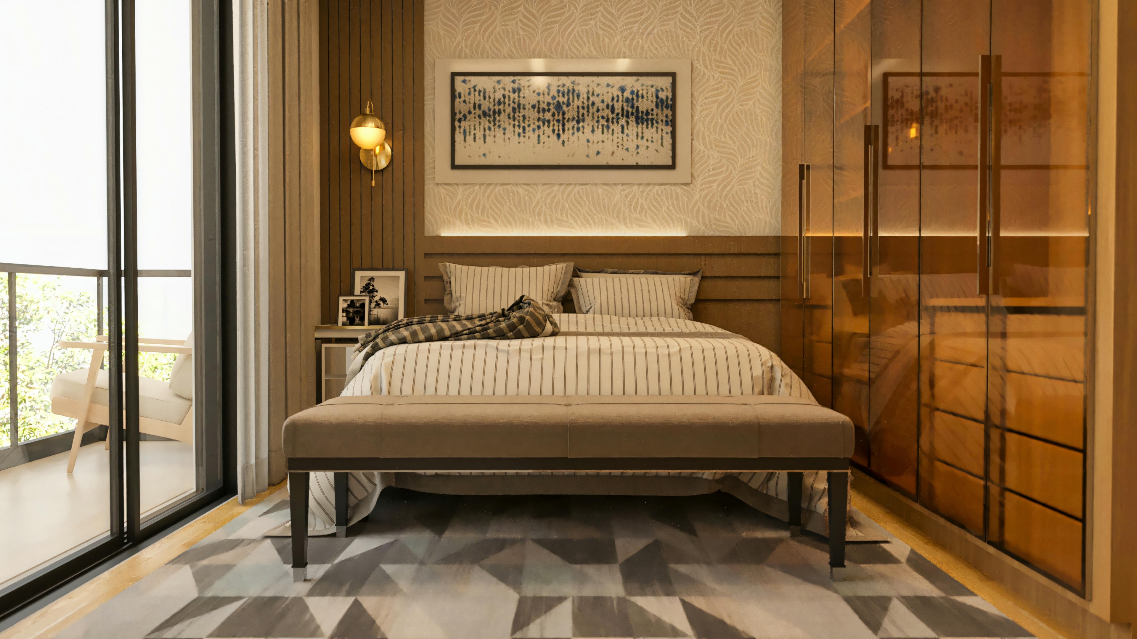 Habitación de suite finamente decorada con cama matrimonial y ropa de cama listada, banco a los pies, cabecero de madera, papel tapiz, armario con puertas de vidrio y acceso a la terraza, en proyecto de casa con piscina.