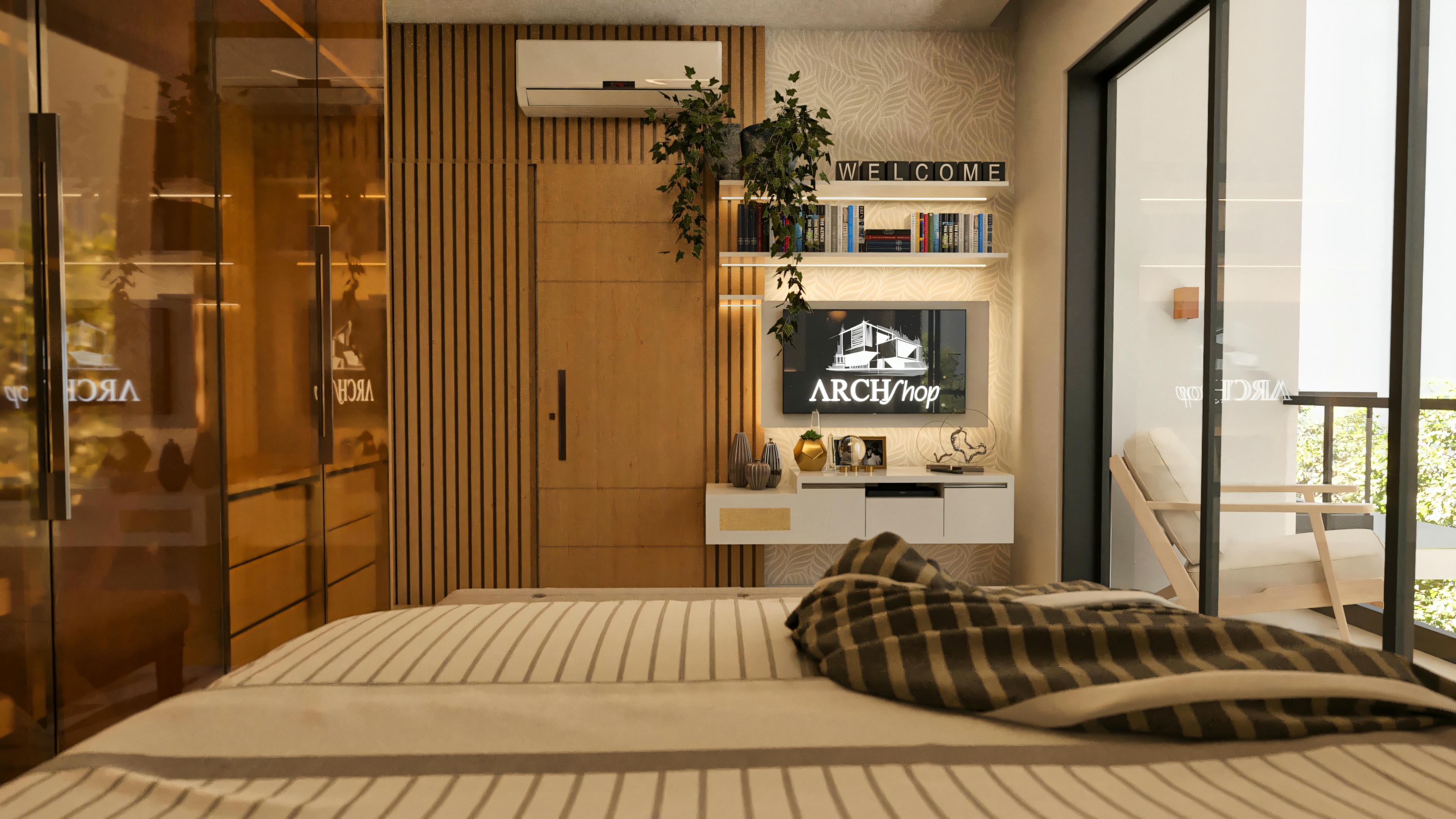 Perspectiva do quarto suíte a partir da cama, exibindo painel de TV suspenso, prateleira decorativa, parede em madeira ripada com porta embutida e ar condicionado, ao lado de um armário e com acesso à varanda.