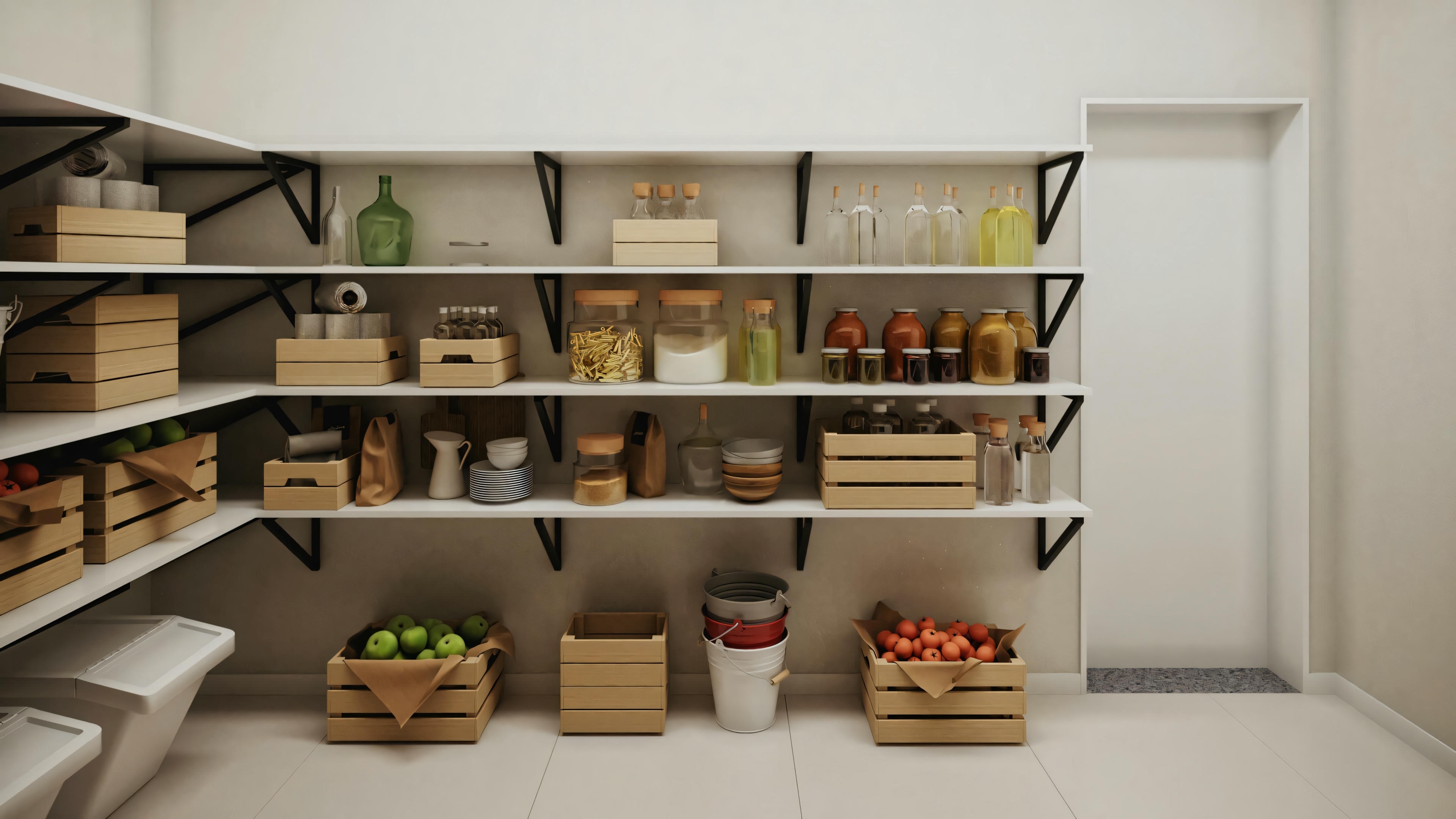 Una despensa organizada con estantes de madera llenos de artículos alimenticios, incluyendo cestas de productos frescos.