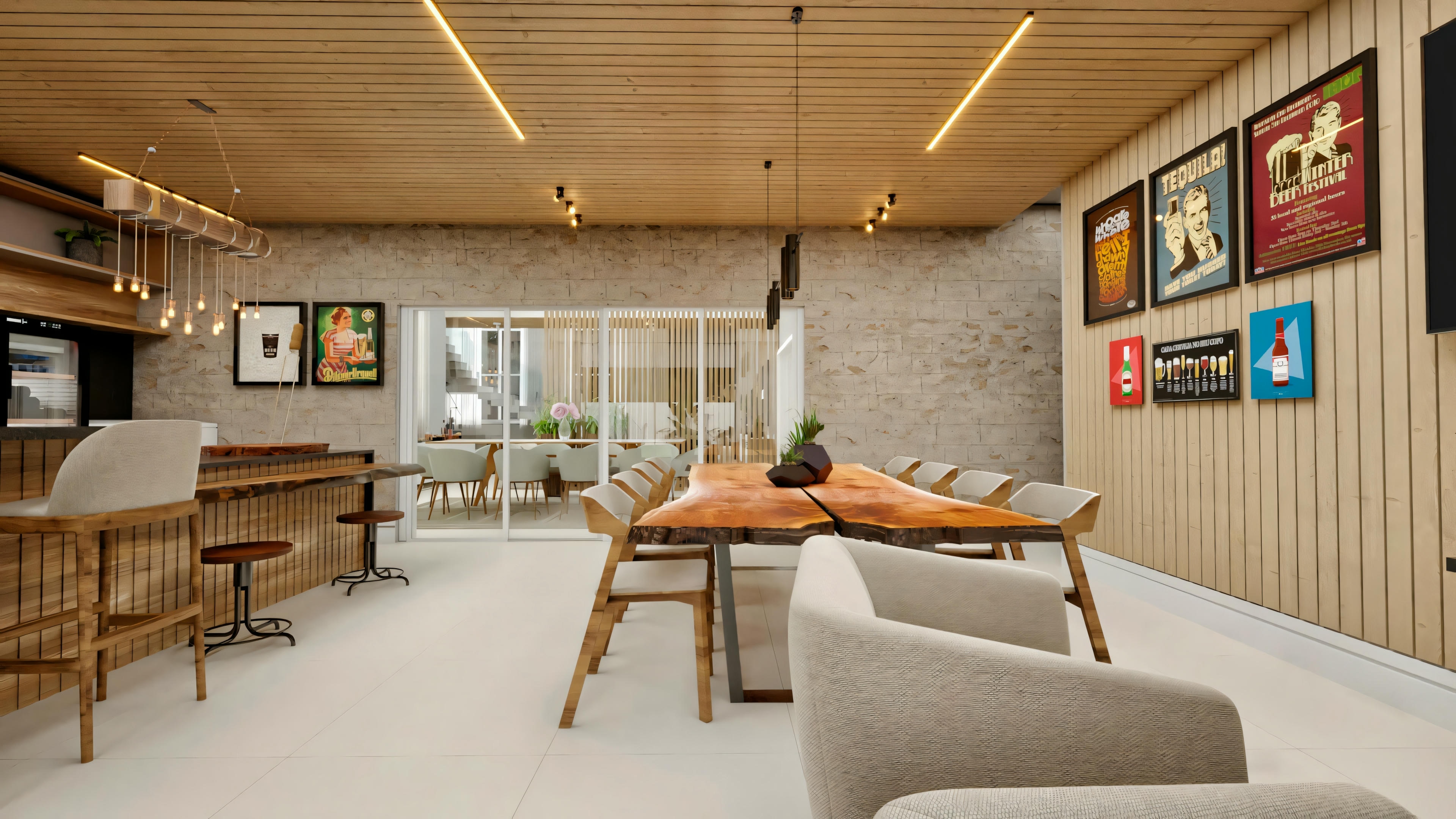 Vista de la zona integrada de la casa neoclásica, mostrando sala de estar, comedor con mesa de madera natural, cocina gourmet con isla y colgantes, pared de piedra, panel de madera de listones, techo de madera y acceso a zona exterior/terraza al fondo.