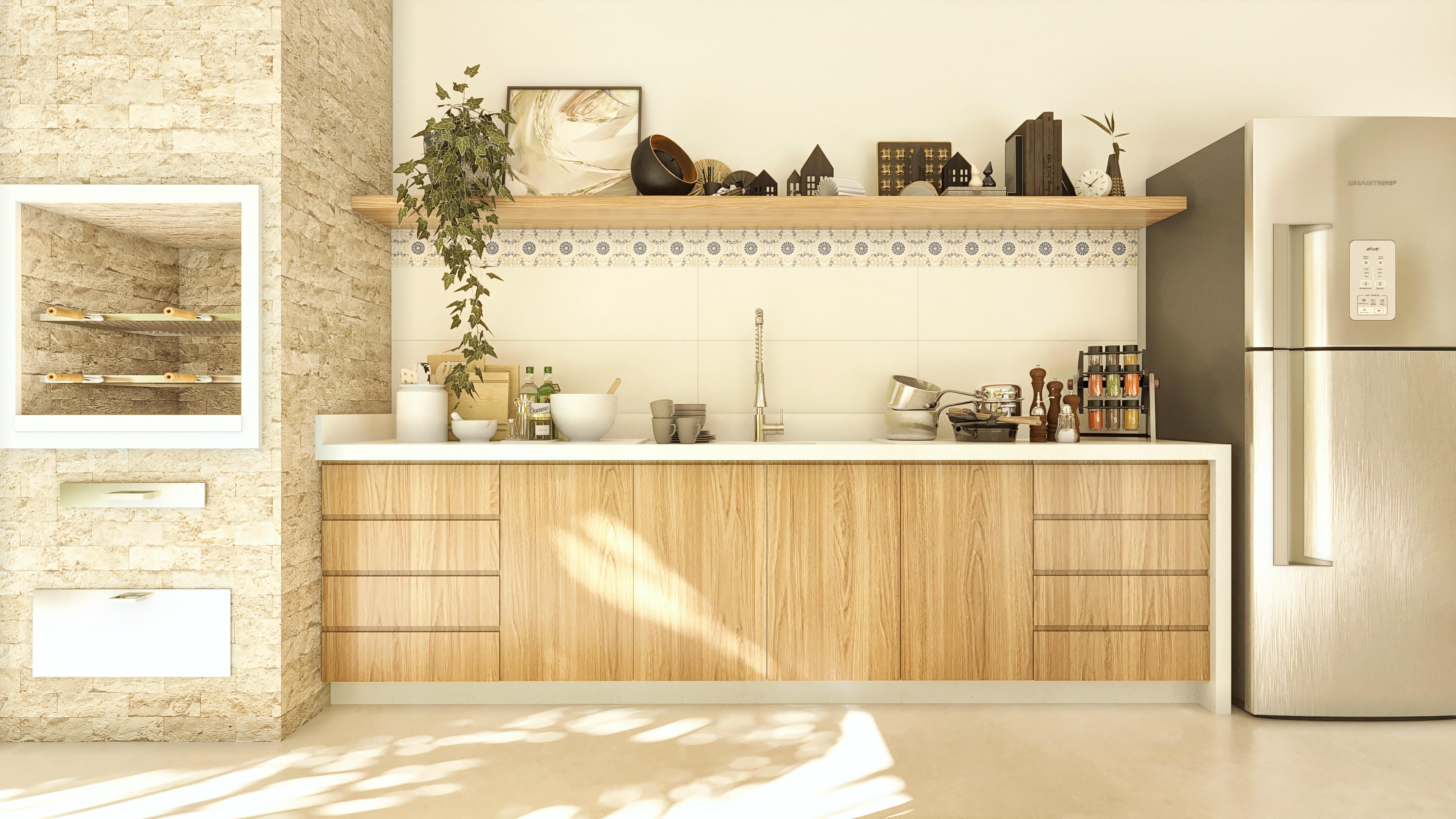 Cozinha com armários de madeira clara, bancada em quartzo branco, revestimento em pedra natural e detalhes em azulejo português.
