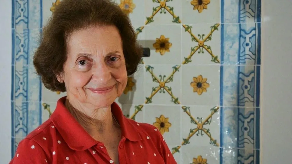 Photo of Dora Alcântara, Brazilian architect and professor.