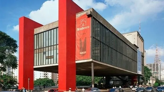 São Paulo Museum of Art (MASP), with its suspended structure, a masterpiece of Brazilian modernism.