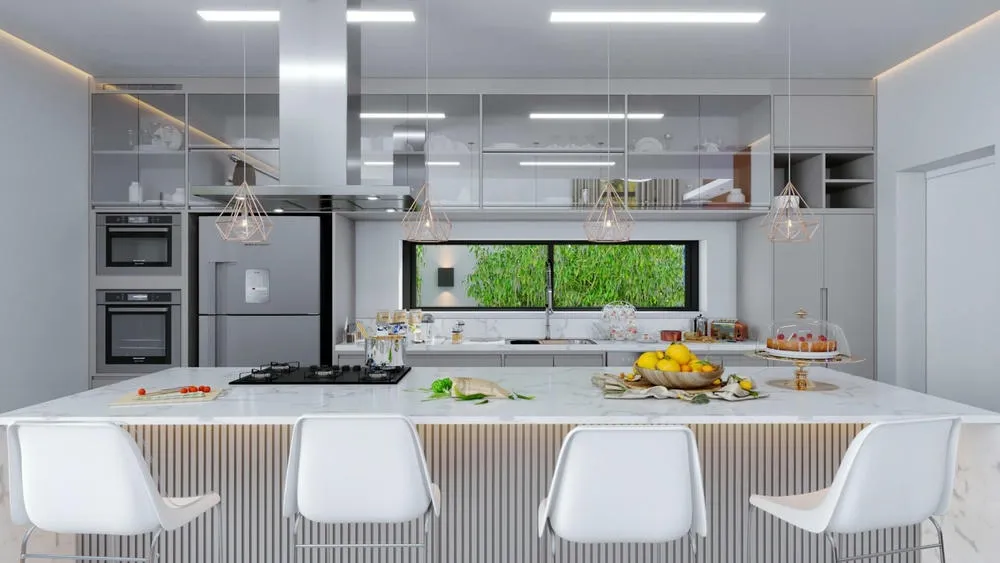 Materiais para cozinhas planejadas: aplicação de vidro em bancadas e armários, trazendo modernidade e sofisticação no Projeto Milão.