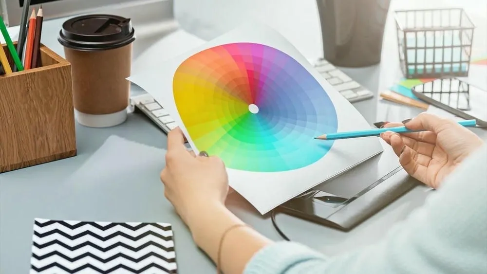 Uma explosão de cores vibrantes e harmoniosas, representando o poder e a beleza das cores no design e nas artes visuais.