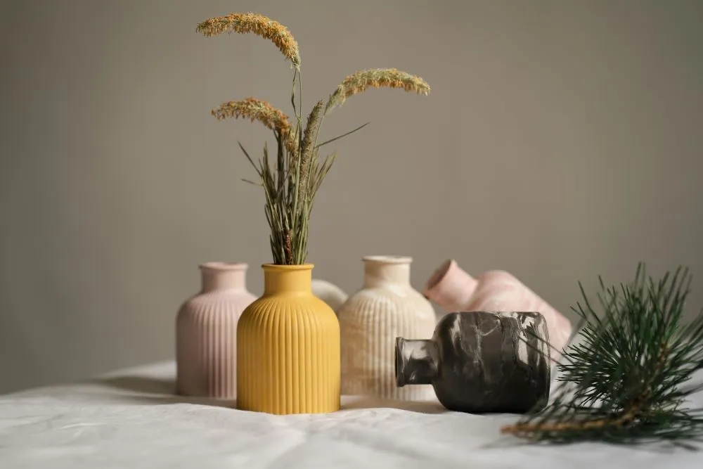 Planta para decoração em vaso elegante, uma ideia de presente criativo e duradouro para o Dia das Mães.