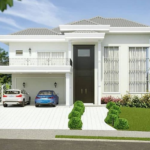 Fachada de casa neoclássica imponente com porta escura, janelas amplas e detalhes ornamentais. Garagem com dois carros e paisagismo bem cuidado.